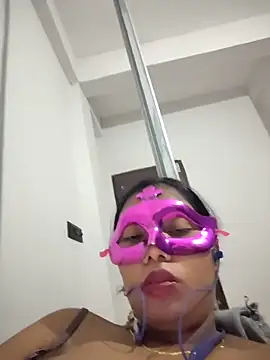 aarti03fb online show from February 2026 07:14:01 PM