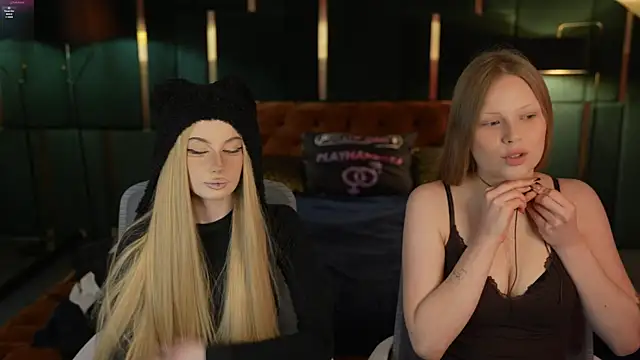 Dacota love online show from December 2025 11:20:02 AM