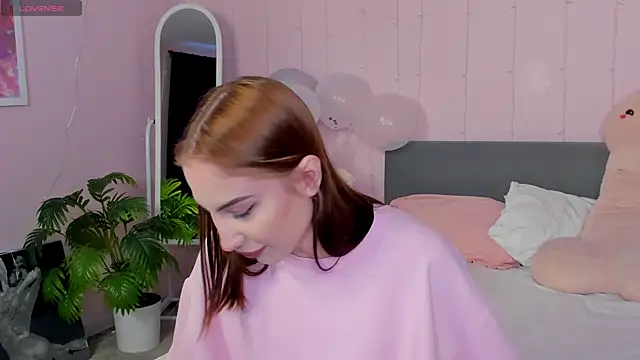 lally cute online show from March 2026 11:28:02 AM