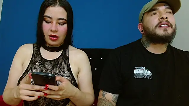 Snapshot of ARIA_AND_NICK chatting on May 2026 12:20:02 AM ARIA AND NICK online show from May 2026 12:20:02 AM