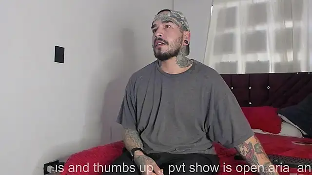 ARIA AND NICK online show from January 2026 01:28:01 PM