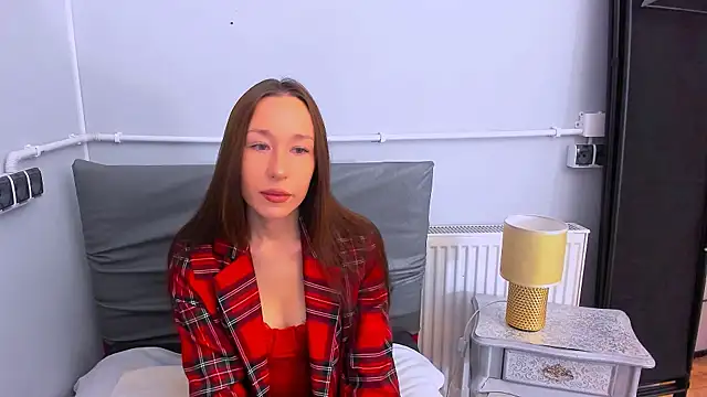 Snapshot of MartinaGold chatting on November 2025 03:12:02 PM MartinaGold online show from November 2025 03:12:02 PM