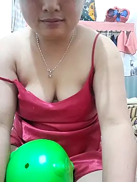 mai-mai-97 online show from May 2026 04:39:02 AM