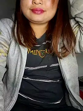 mai-mai-97 online show from February 2026 04:54:01 AM