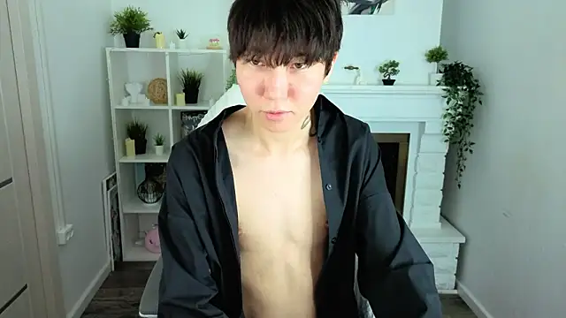 YugoAsian online show from February 2026 12:35:01 PM