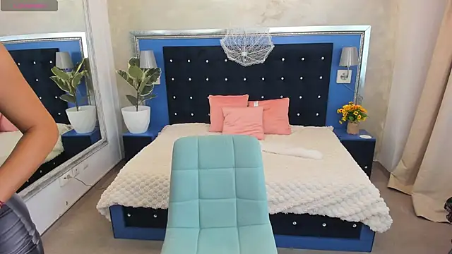 Snapshot of Yasminehot chatting on December 2025 08:16:02 AM Yasminehot online show from December 2025 08:16:02 AM