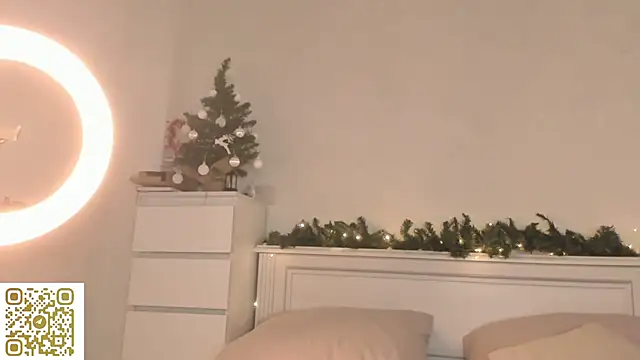 Snapshot of AmyForYouu chatting on January 2026 01:23:02 AM AmyForYouu online show from January 2026 01:23:02 AM