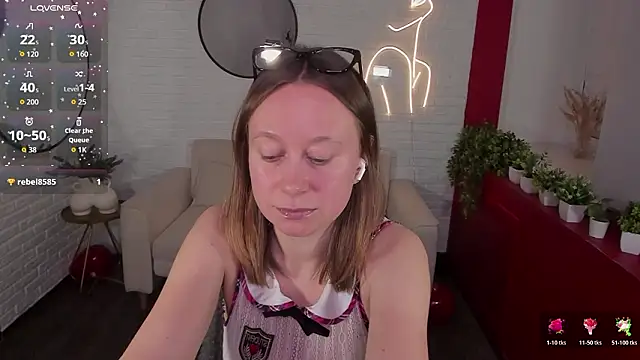 Brooke lover online show from March 2026 09:10:02 PM