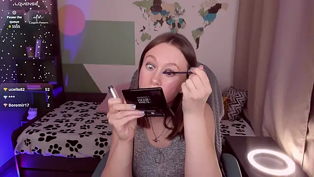 Brooke lover online show from April 2026 10:33:02 PM