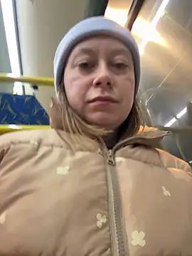 Brooke lover online show from March 2026 07:07:02 PM