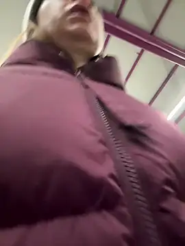 Brooke lover online show from February 2026 07:03:02 PM