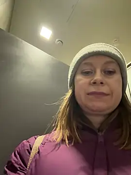 Brooke lover online show from March 2026 06:52:01 AM