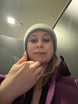 Brooke lover online show from February 2026 07:08:01 AM