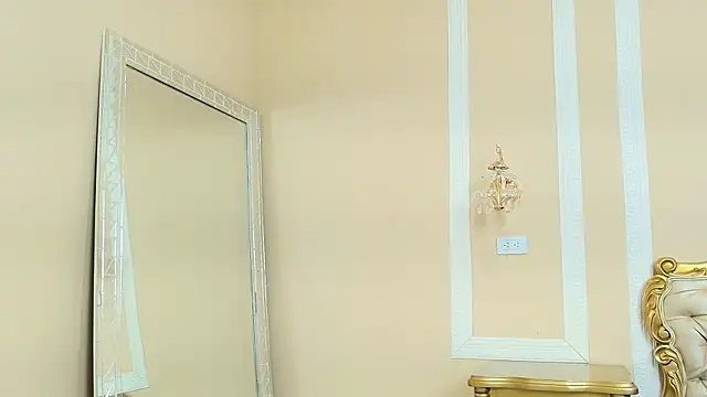 HallieStone online show from February 2026 08:37:02 AM