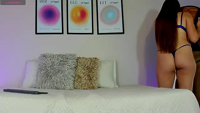 AmaraStorm online show from March 2026 07:08:01 PM