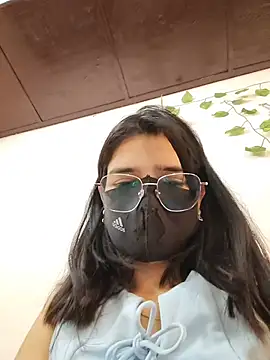 Snapshot of Sexolinaa chatting on May 2026 05:05:01 AM Sexolinaa online show from May 2026 05:05:01 AM
