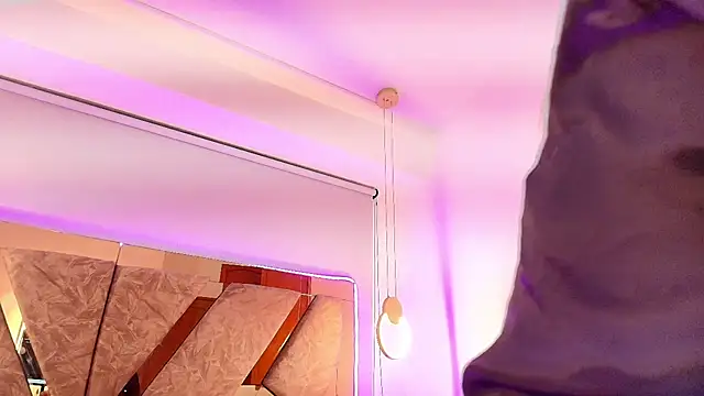 emma cook  online show from December 2025 08:32:02 PM