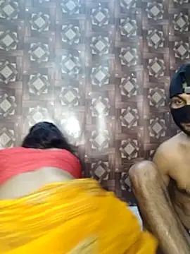 Sexy komal02 online show from January 2026 11:25:01 AM