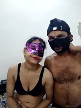 Sexy komal02 online show from December 2025 08:58:01 AM