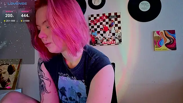 Me1inMonro online show from March 2026 05:04:01 AM