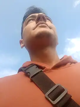 STUDIO-1 online show from December 2025 01:15:01 PM