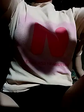 Snapshot of NariShow chatting on April 2026 01:45:02 PM NariShow online show from April 2026 01:45:02 PM