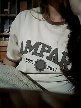 NariShow online show from December 2025 04:00:01 PM