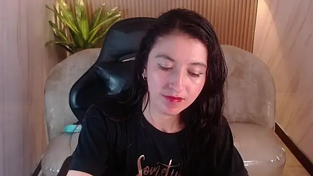 Snapshot of tatiscelis_tf chatting on November 2025 12:55:02 AM tatiscelis tf online show from November 2025 12:55:02 AM