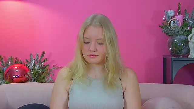 EmilyEvanse online show from December 2025 06:25:01 PM