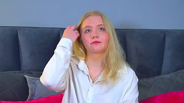 EmilyEvanse online show from December 2025 06:36:02 AM