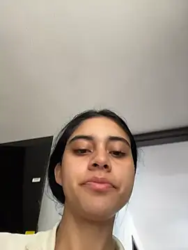 Miia moonn online show from January 2026 12:23:02 PM