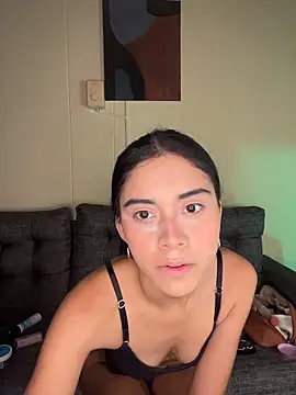 Miia moonn online show from March 2026 01:16:02 AM