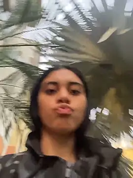 Miia moonn online show from November 2025 10:59:01 AM