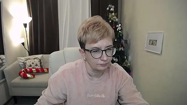 ChristinaRainforce online show from November 2025 01:11:02 PM