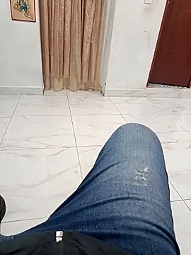 culona2417 online show from December 2025 07:00:02 AM