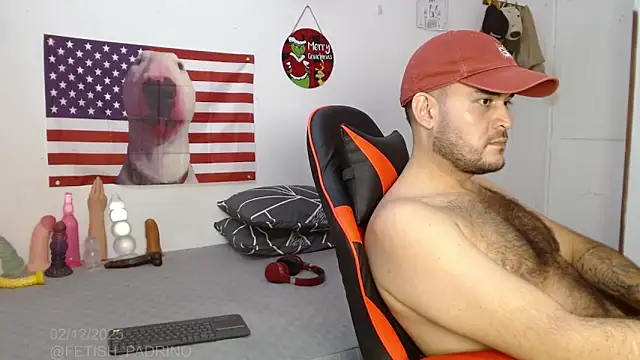 holegape online show from December 2025 02:56:02 AM