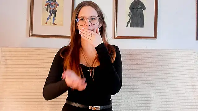 GennieKelso online show from November 2025 03:34:02 PM