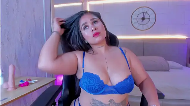 Snapshot of Julietaa_1 chatting on December 2025 07:35:01 PM Julietaa 1 online show from December 2025 07:35:01 PM