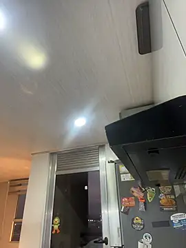 Snapshot of SaraAndrade_ chatting on February 2026 10:56:01 AM SaraAndrade online show from February 2026 10:56:01 AM