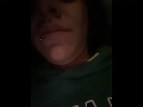 SaraAndrade  online show from December 2025 10:31:02 AM