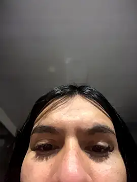 SaraAndrade  online show from April 2026 02:51:01 AM