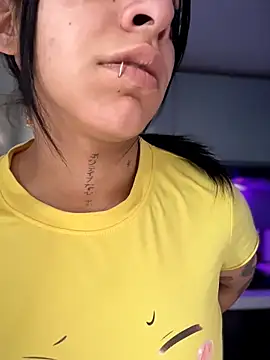 SaraAndrade  online show from April 2026 03:57:02 PM