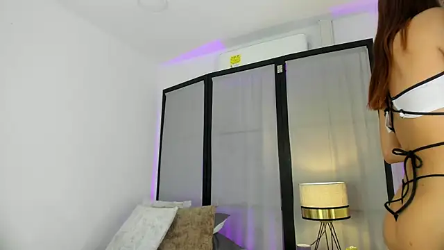 niicole steele  online show from March 2026 09:06:01 PM