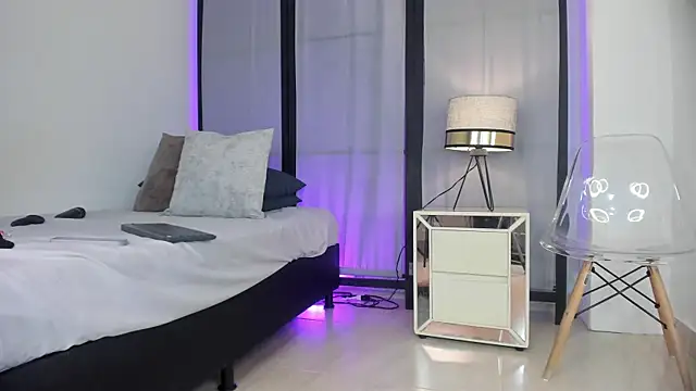 Snapshot of niicole_steele_ chatting on January 2026 07:06:02 PM niicole steele online show from January 2026 07:06:02 PM