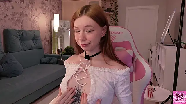 eva aria online show from April 2026 08:10:02 PM