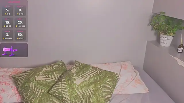 amyvans  online show from February 2026 09:11:01 PM