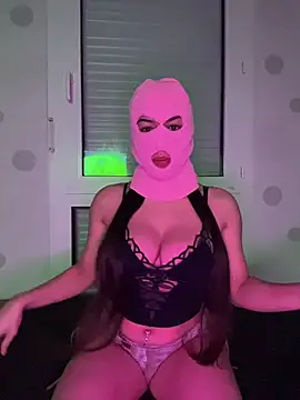 linaatchikita online show from December 2025 10:26:02 PM