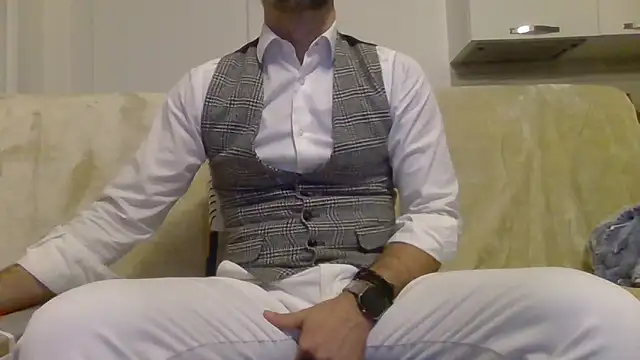 Eroshotlicker online show from February 2026 09:23:01 PM