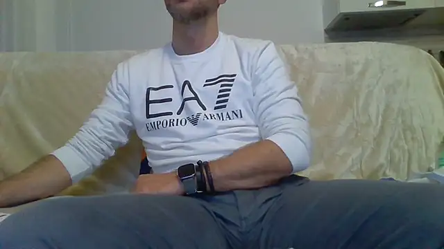 Eroshotlicker online show from January 2026 11:08:01 PM