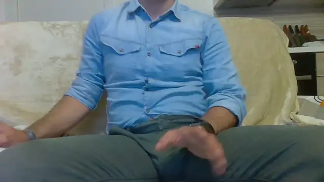 Eroshotlicker online show from May 2026 09:56:01 PM